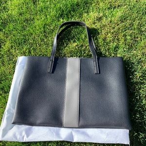 Vince Camuto Tote w/ Dust Protector -Real Leather